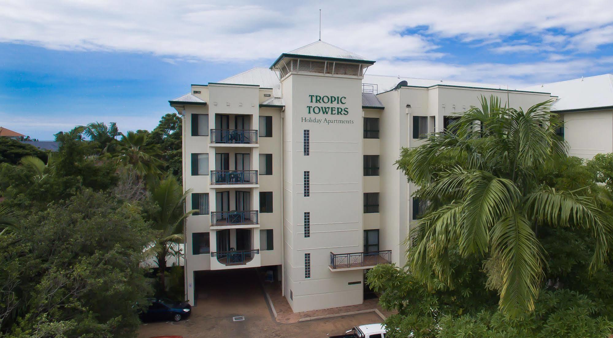 Tropic Towers Apartments Cairns Exterior photo